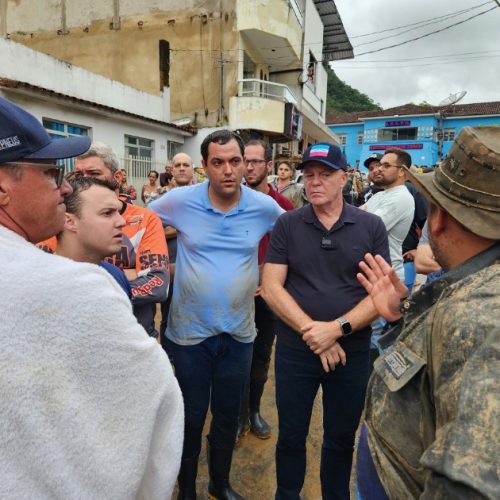 ​Prefeito de Mimoso do Sul convoca prefeituras para mutirão de lavagem pós-enchente