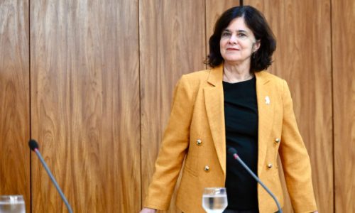 Nísia já fez 3 trocas na equipe desde reunião em que foi cobrada por Lula por problemas na Saúde